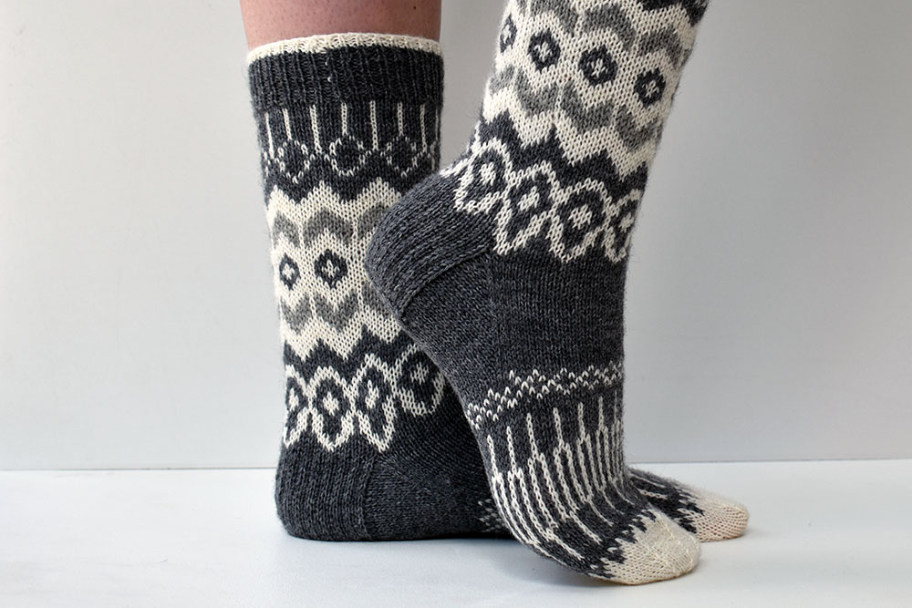 How to take great pictures of your knitted socks