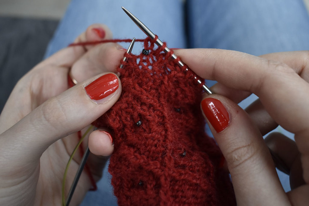 How to Add Beads to Knitting [Tutorial]